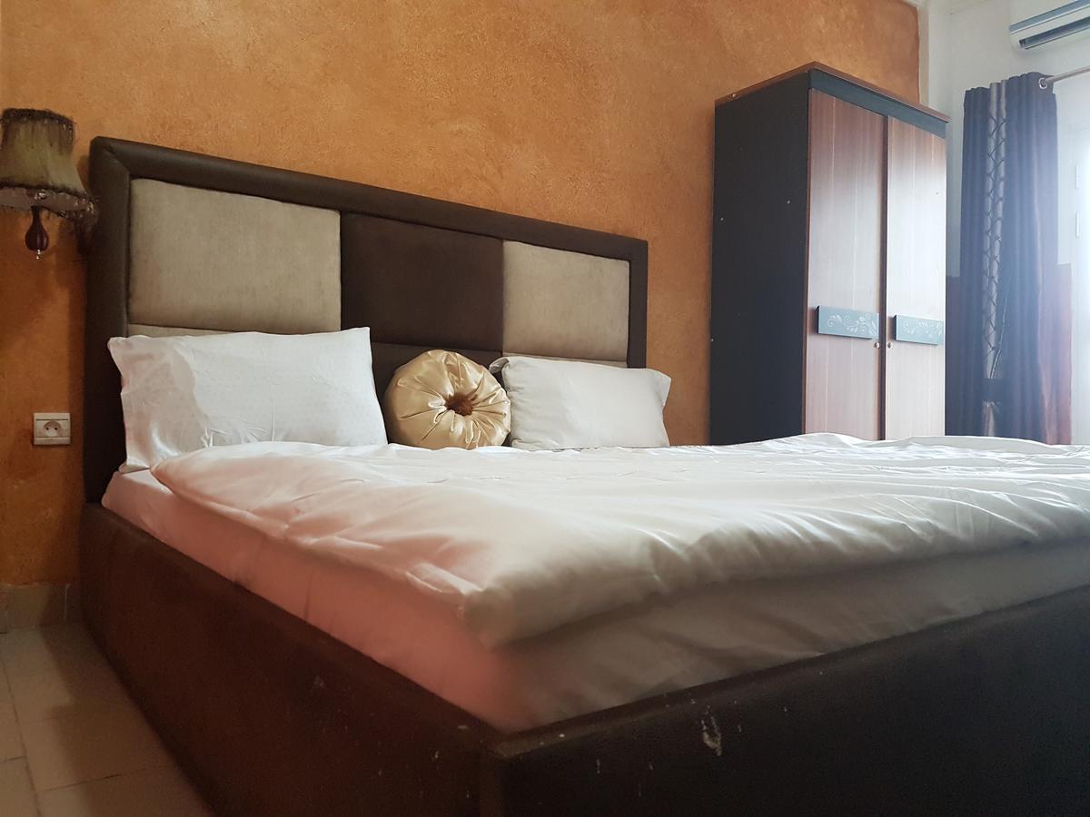 Novo Hotel Brazzaville Bagian luar foto