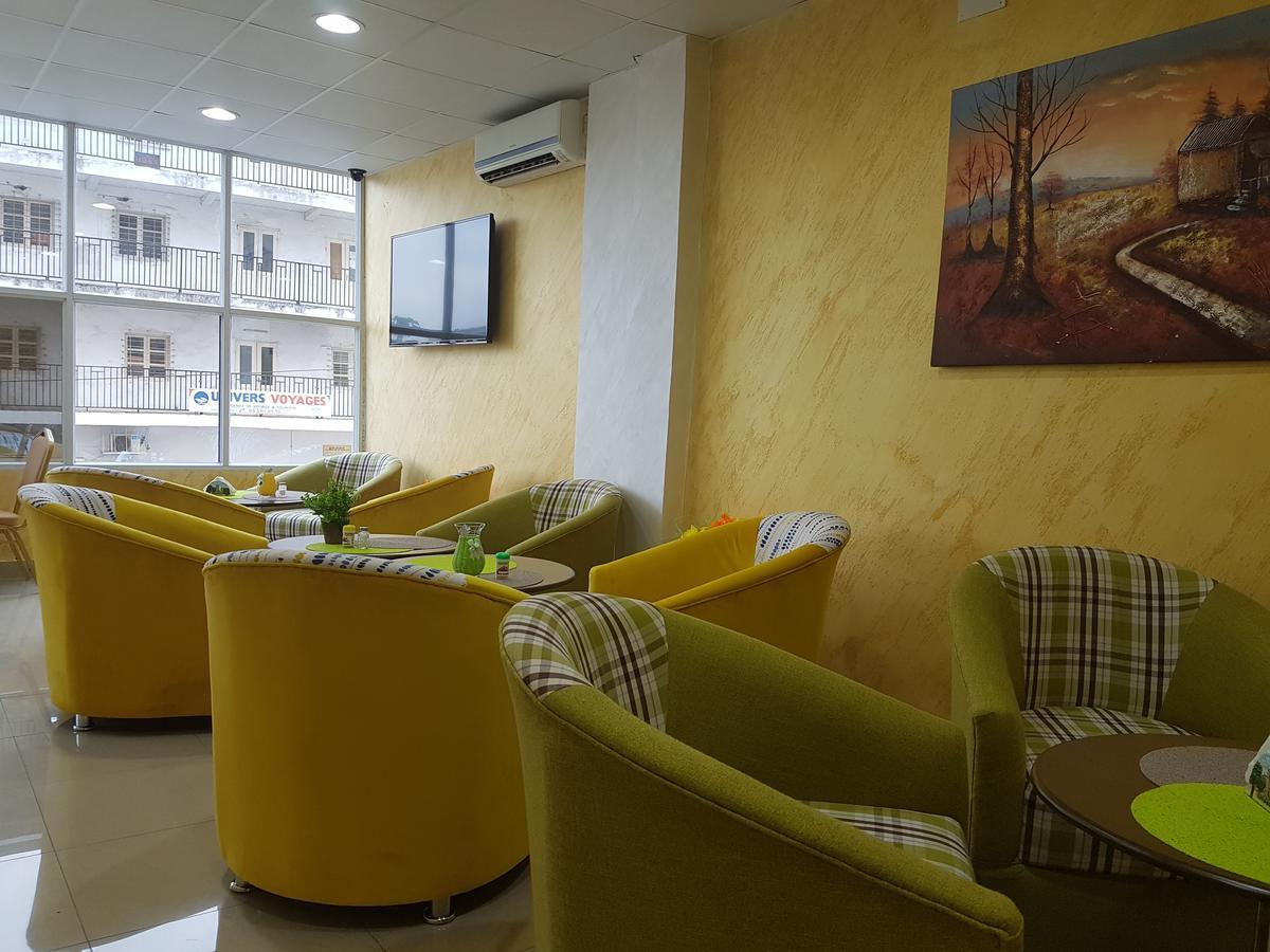 Novo Hotel Brazzaville Bagian luar foto